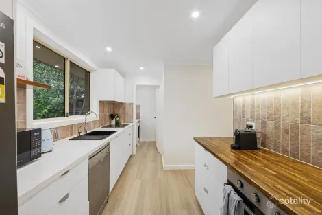 Property photo of 24 Truscott Avenue Kariong NSW 2250