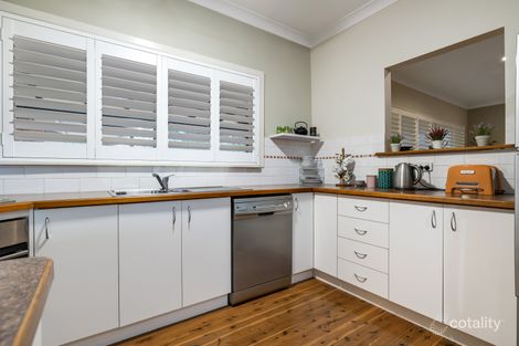 Property photo of 29 Plumpton Road Kooringal NSW 2650
