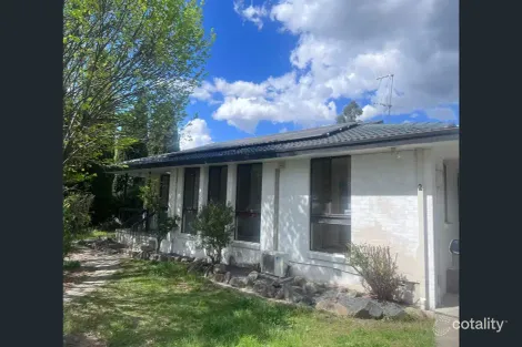 2 Barlee Pl, Stirling, ACT 2611