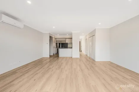 Property photo of 35 Mornington Avenue Tarneit VIC 3029