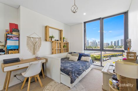 Property photo of 611/2 Como Crescent Southport QLD 4215