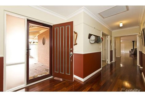 Property photo of 40 Wexcombe Way Aveley WA 6069