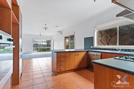 Property photo of 8 Henry Lawson Walk Point Cook VIC 3030