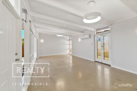 Property photo of 26 Belhus Drive Trigg WA 6029