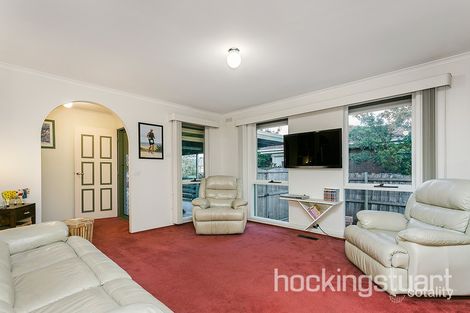 Property photo of 4 Somerset Close Werribee VIC 3030