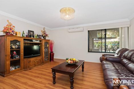 Property photo of 13 Voss Boulevard Heritage Park QLD 4118