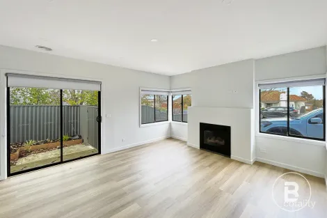 Property photo of 1/110 Leith Street Redan VIC 3350