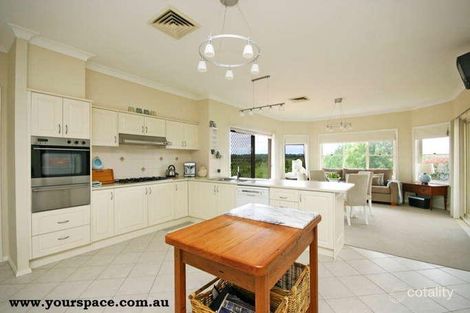 Property photo of 26 The Outlook Kirkham NSW 2570