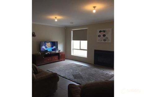 Property photo of 7 Walsh Street Ballan VIC 3342