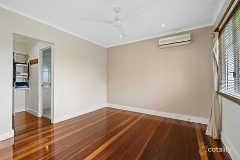 Property photo of 52 Grainger Street Wynnum West QLD 4178