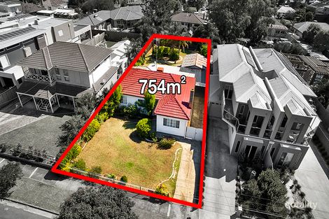 Property photo of 5 Parkside Crescent Seaholme VIC 3018