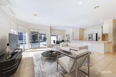 Property photo of 5 Erindale Place Craigieburn VIC 3064