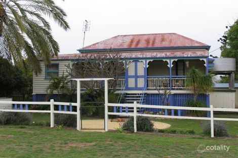 3 Coronation Dr, Murgon, QLD 4605