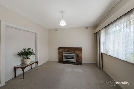 Property photo of 36 Sylvan Street Montmorency VIC 3094