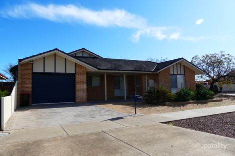 Property photo of 40 Pell Crescent Mooroopna VIC 3629
