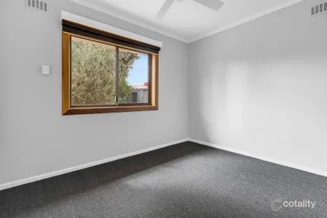Property photo of 4 Weerana Road Salisbury Plain SA 5109