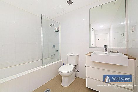 Property photo of 708/12 Brodie Spark Drive Wolli Creek NSW 2205