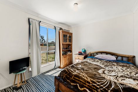 Property photo of 18 Gouldson Drive Kearneys Spring QLD 4350