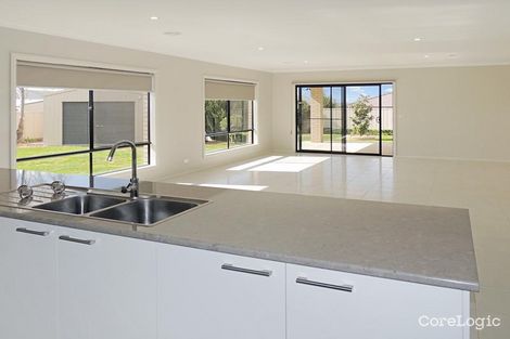 Property photo of 3 Ritani Court Swan Hill VIC 3585