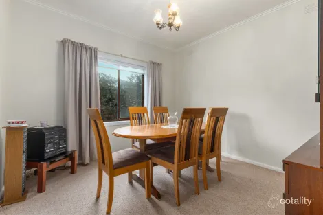 Property photo of 3 Eildon Road Ashwood VIC 3147