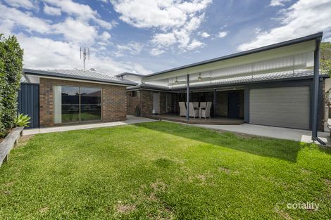 Property photo of 16 Coonawarra Court Yamba NSW 2464