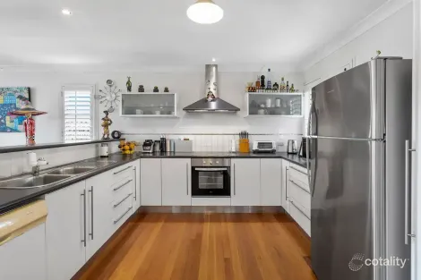 Property photo of 112 Newnham Road Mount Gravatt East QLD 4122