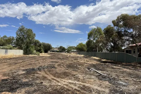 Property photo of 13 Battery Street Muluckine WA 6401