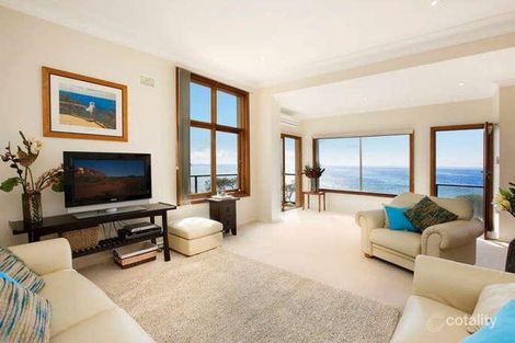 Property photo of 22 Carrington Parade Freshwater NSW 2096