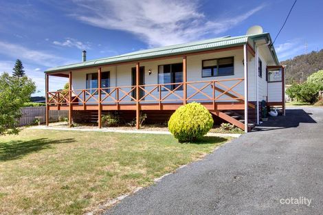 2 Banksia St, Bicheno, TAS 7215