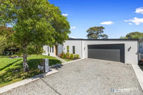 1 Glen Isla Ct, Cowes, VIC 3922