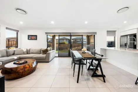 Property photo of 30 Newleaf Parade Bonnyrigg NSW 2177