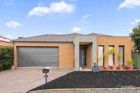 Property photo of 13 Lambertia Loop Caroline Springs VIC 3023