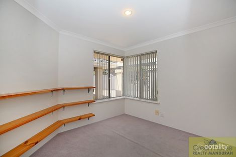 Property photo of 24 Everlasting Retreat Halls Head WA 6210
