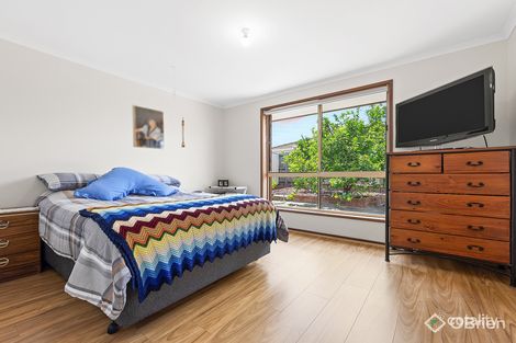 Property photo of 2/1 Crown Court Kings Park VIC 3021