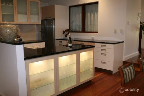 Property photo of 45 Waterloo Esplanade Wynnum QLD 4178