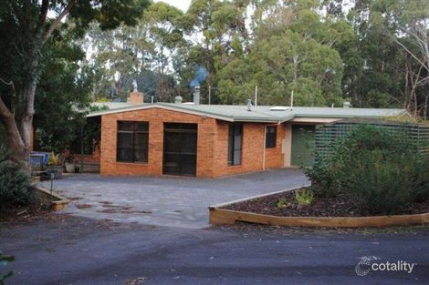 50 Caledonian Hill Rd, Bolwarra, VIC 3305