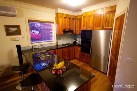 Property photo of 7 Gray Court Williamstown VIC 3016