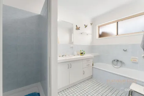 Property photo of 2-4 Farwell Close Kooralbyn QLD 4285