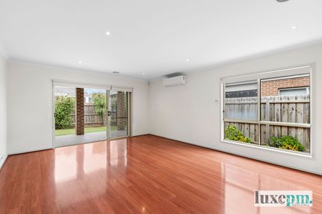 Property photo of 15 Whitfords Drive Armstrong Creek VIC 3217