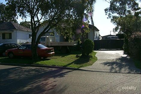 6 Quentin St, Bass Hill, NSW 2197