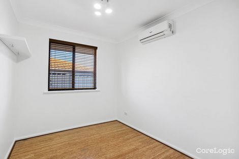 Property photo of 92 Bridgewater Drive Kallaroo WA 6025