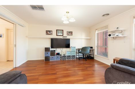 Property photo of 15 Mountain Way Lavington NSW 2641