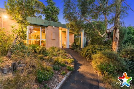 Property photo of 2 Erang Court Mooroolbark VIC 3138