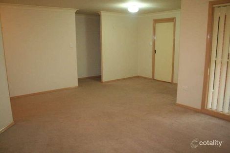 Property photo of 8 Continua Court Wattle Grove NSW 2173