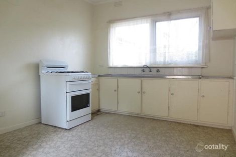 9 Cresswell Cres, Mitcham, VIC 3132