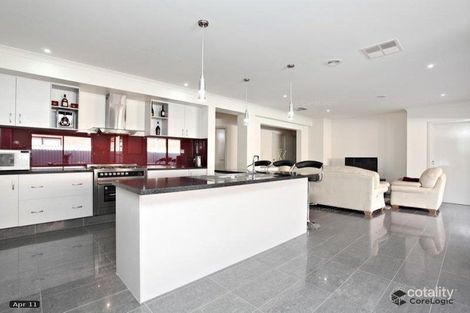 Property photo of 31 Westbrook Drive Keysborough VIC 3173