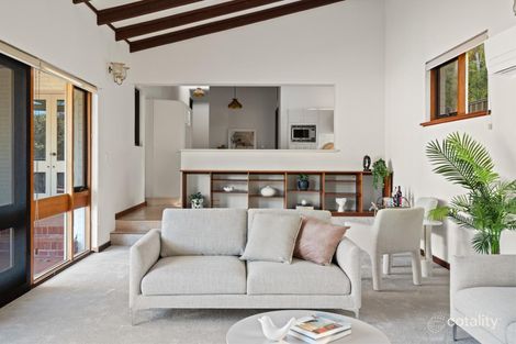 Property photo of 8 Orana Crescent City Beach WA 6015