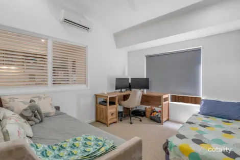 Property photo of 102 Harbour Drive Trinity Park QLD 4879