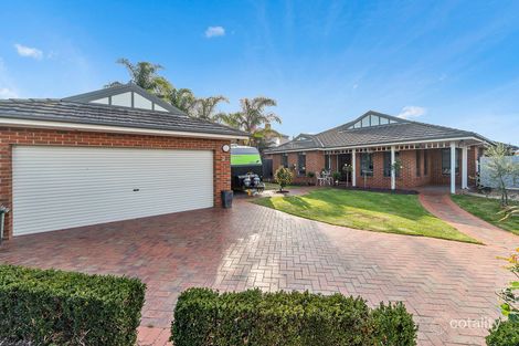 3 Opal Ct, Skye, VIC 3977