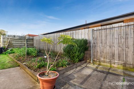 Property photo of 3/15 King Georges Avenue Mornington VIC 3931